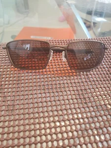 Oakley Square Wire Sunglasses rx lenses need to be replaced amazing condition - Picture 1 of 9