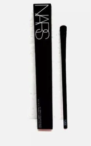 NARS #21 SMALL EYESHADOW BRUSH - Picture 1 of 2
