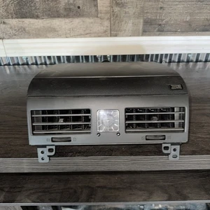 2007-2014 Lincoln Navigator Upper Dash Center Air Vent W/ Clock 7L7Z-78042A82-AA - Picture 1 of 4