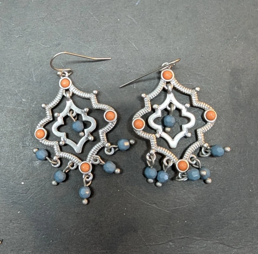 Pendientes colgantes Lia Sophia Bonsai turquesa y resina mandarina Foto 1 de 3