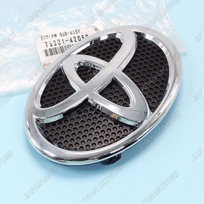 Genuine OEM Toyota 2016-2018 RAV4 LE SE Front Bumper Grille Chrome Emblem Badge - Image 1 of 4