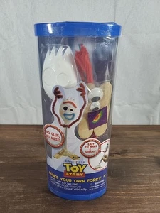 Disney Pixar Toy Story Mach deinen eigenen Forky! Kein Kleber! No Mess! - Bild 1 von 8