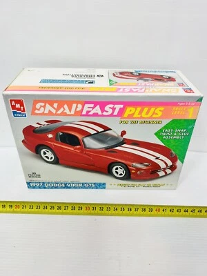 AMT ERTL SNAP FAST DODGE VIPER GTS  KIT DI MONTAGGIO  VINTAGE NEW!!! - Immagine 1 di 4