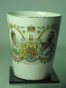 1911 A E Gray KING GEORGE V QUEEN MARY Coronation Beaker Mayor Portsmouth Crest - Picture 1 of 4