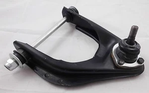 Braccio trasversale superiore completamente destro LADA 2101-2107/2101-2904096 - Foto 1 di 1