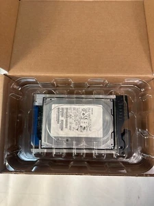101-000-193 EMC 300G 15K 3,5 FC 512 DV HIT V-C CMX VASSOIO EMC NUOVO!~ - Foto 1 di 3