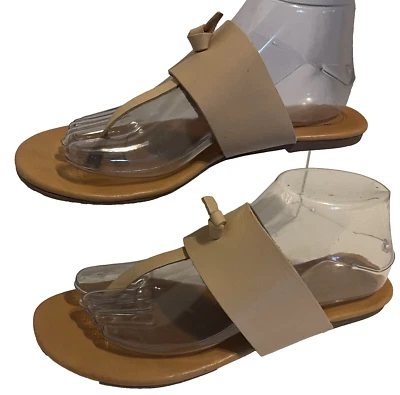 CORSO COMO NICOS SIZE 8  THONG SANDAL FLATS WIDE STRAP BEIGE NATURAL LEATHER - Image 1 of 4