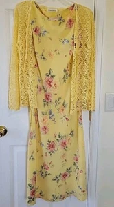 Chadwicks Dress Size 4 Yellow Floral Sleeveless Crochet Cardigan  - Picture 1 of 20