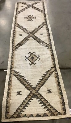 Alfombra MARFIL/NEGRO 2'-3" x 9'-0" defecto, precio reducido 1172669542 KLM761A-29 Foto 1 de 3