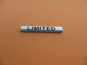 HYUNDAI KIA TOYOTA HONDA JEEP LIMITED REAR LID EMBLEM LOGO BADGE SIGN USED A8022 - Picture 1 of 3