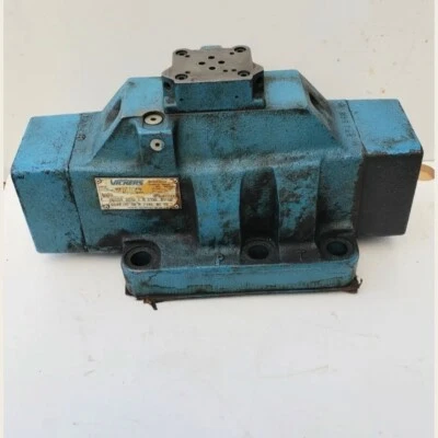 Eaton Vickers Pilot Operated Directional Control Valve DG5S4 102C T M FTWL B5 90 — 第 1/4 张图片