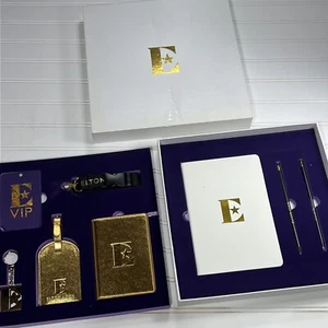 Elton John Farewell gelbe Ziegelstraße VIP Gold Tour Erinnerungsstücke Tasche & Geschenkbox - Bild 1 von 9