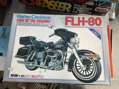 Moto Harley-Davidson FLH-80 'King of the Highway' Nagano Plasic Model 1008 - Immagine 1 di 3