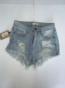 Machine Nouvelle Mode NWT distressed denim shorts Size M - Picture 1 of 5