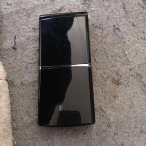 Au Feature Phone - Picture 1 of 2