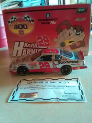 Kevin Harvick Looney Tunes 2001 Monte Carlo 1:24 Die Cast con certificado de autenticidad, uno de 3504 Foto 1 de 4