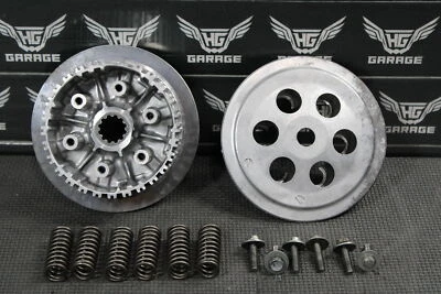 Honda CR250R 1999 OEM EMBRAGUE JEFE BUJE PLACA DE PRESIÓN EXTERIOR 22120-KZ3-B11 Foto 1 de 4