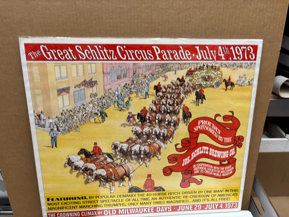 VINTAGE GREAT SCHLITZ CIRCUS PARADE POSTER JULY 1973 MILWAUKEE 19X22 - Image 1 of 1