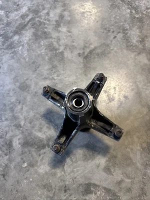 Buje delantero honda atc 200x 1984 Foto 1 de 4