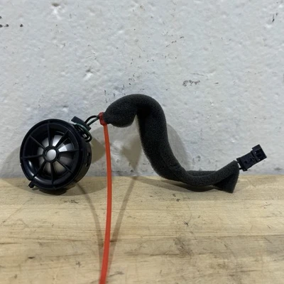 Altavoz tweeter delantero izquierdo Range Rover 2006-2012 XQN000130 LOGIC 7 Foto 1 de 4