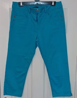 George turquoise blue cropped jeans, size 12. Good condition. - Image 1 of 4