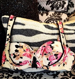 Vintage Betsey Johnson Gypsy Rose Cream Pink Floral Pinup Swimsuit Bikini Top S - Picture 1 of 6