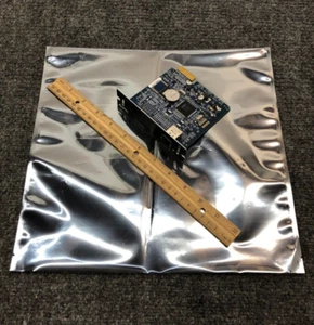 APC AP9630 Network Management Card 2 - Afbeelding 1 van 4