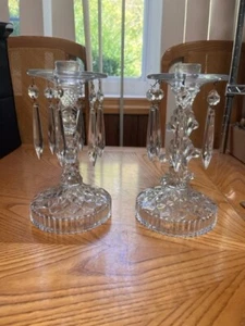 ANTIGUO CANDELABRO DE CRISTAL AÑOS 20 ART DECO FRANCÉS CON PRISMAS 8 1/2"H X 5"W - Imagen 1 de 10