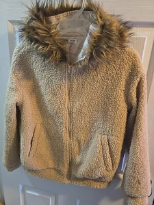 Shein Full Zip Fuzzy Hoodie. Teddy Bear. Size 10 Youth. Pockets. - Picture 1 of 13