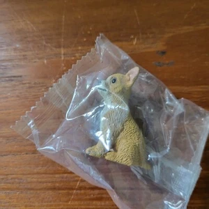 Toymany Sitting Chihuahua Dog Figure Toy Cake Topper Diorama NIP - Picture 1 of 4