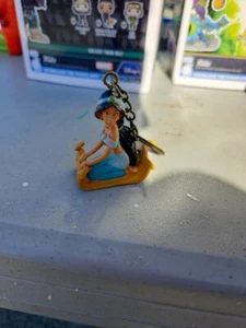 Disney Jamsmin Aladdin Toy Vintage 2.5"x3" PVC Toy Figure. Keychain - Picture 1 of 6