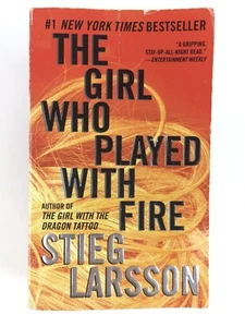 Stieg Larsson The Girl Who Played with Fire 2010 Paperback Crime - Picture 1 of 11