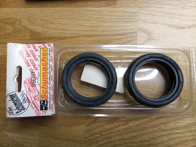 Schumacher Reifen Slicks U6631V 1.9" 20 mm gelb passend zu Felgen U2004D - Bild 1 von 2