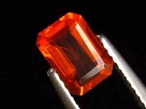 Feueropal 0,64 Ct. Oktagon Mexiko (5596t) - Bild 1 von 2