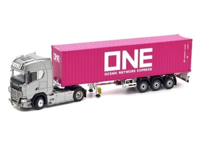 SCANIA 730S - with Trailer & 40" Container ONE  - silver - Unique 1:64 - Immagine 1 di 4