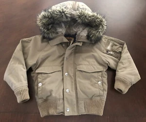 Woolrich Boys Olive fur hood puffer jacket coat Size 4/4T In Excellent Use Con. - Picture 1 of 12