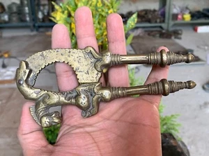 Antique Old Handcrafted Brass Betel Nut Cutter Unique Lion Figure Carved Cutter - Picture 1 of 8