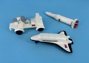 Vintage Plastic NASA Space Shuttle Lunar Rover & Rocket Incomplete Toy Set - Picture 1 of 11