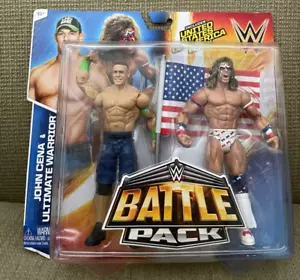 WWE JOHN CENA & ULTIMATE KRIEGER BATTLE PACK FIGUREN MIT FLAGGE *NEU* - Bild 1 von 2