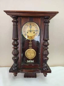 Vintage - HAU Junghans Pendulum Wall Clock with Key (not tested) - Picture 1 of 12