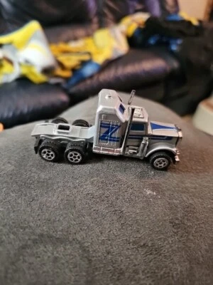 Kenworth Semi Tractor Trailer Cab Heavy Iron Truckin' #S8231-8233 - Image 1 of 4