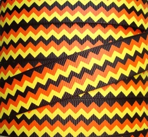 25 YARD ROLL SALE 7/8 HALLOWEEN CLASSIC CHEVRON ZIG ZAG STRIPE GROSGRAIN RIBBON - Picture 1 of 2
