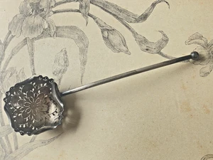 CUILLERE A SAUPOUDRER  en argent Massif - Arts de la Table - silver sugar spoon - Picture 1 of 7