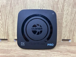 ClonerAlliance CA-989UP Schwarz UHD Pro Standalone 4K Ultra HD Videorecorder - Bild 1 von 6