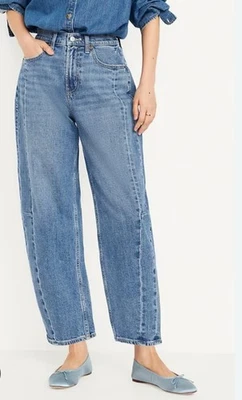 Jeans Old Navy Pierna Barril Tiro Alto Talla 6 Lavado Medio Sueltos Hasta el Tobillo Foto 1 de 2