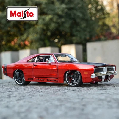 Maisto 1:24 1969 Dodge Charger R T - Immagine 1 di 4