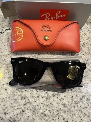 Ray-Ban WAYFARER ® Estuche Rojo Marca Subaru, Gafas de Sol Clásicas Negras ¡NUEVO EN CAJA! Foto 1 de 4