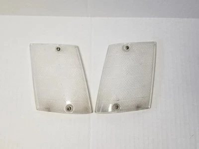 1979 1980 1981 Toyota Celica FRONT CORNER SIGNAL LIGHTS - Image 1 of 4