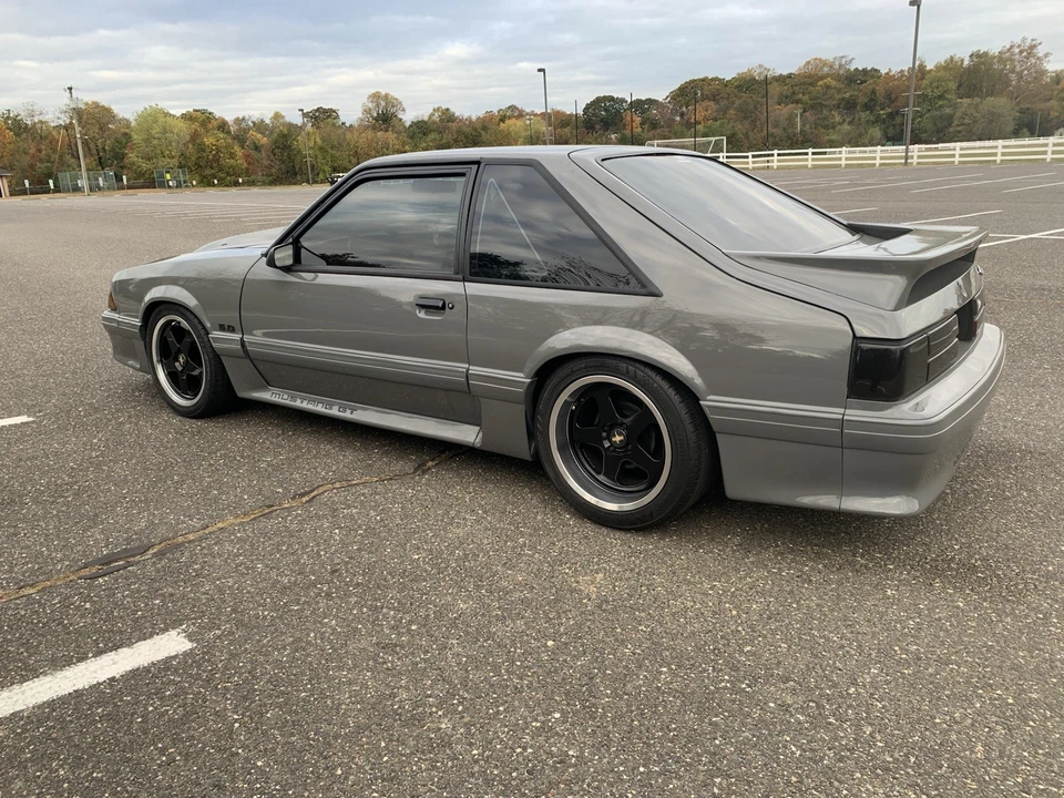 Ford Mustang GT 1992 Foto 1 de 4