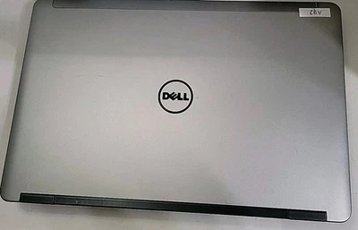 Portátil Dell Latitude E6540 con Intel Core i5-4300M 2,60 GHz 8 GB 128 GB SSD Win 10 Foto 1 de 4